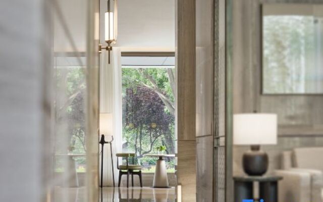 Yangzhou Slender West Lake Hongyuan Garden