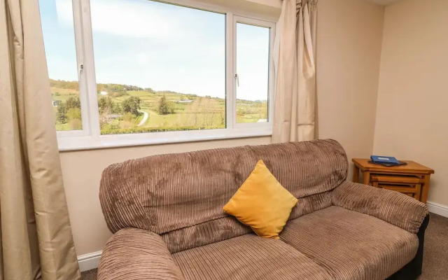 Glanyrafon Bungalow