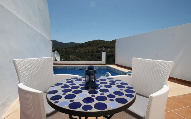 1061 Studio de la Torre