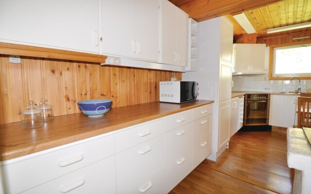 Stunning Home in Uddevalla With 2 Bedrooms and Wifi