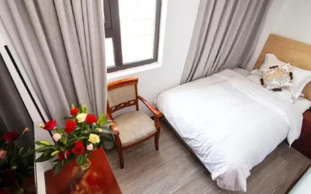 Nantong Jinduo Elegant Hotel (Nantong Dieshiqiao Home Textile City)