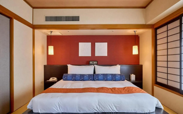 Okinawa NaHaNa Hotel & Spa