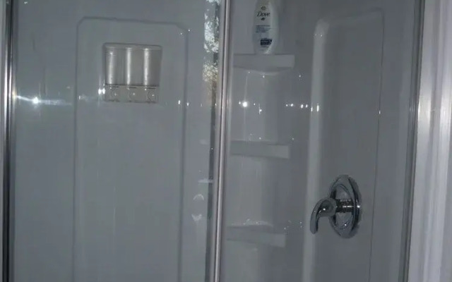 Brock Hollow Bed & Breakfast