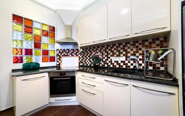 Downtown Buda Homes Relax