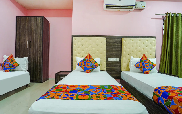 Fabhotel Central Inn Residency