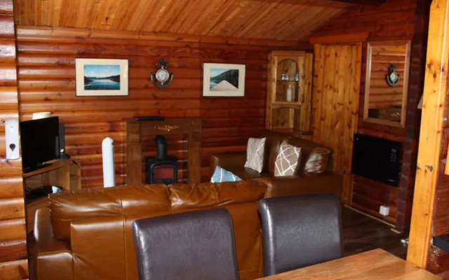Highand Lodges 28024