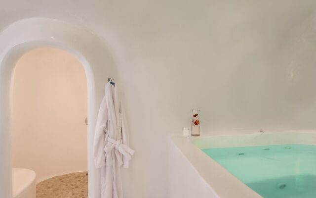 Infinity Collection Privé- Adults Only