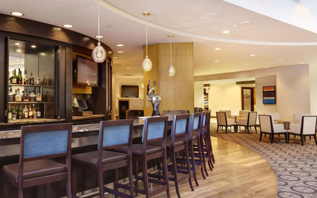 DoubleTree by Hilton Washington DC - Crystal City