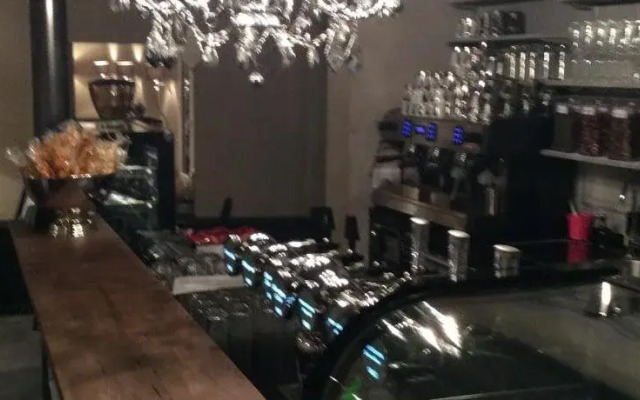 Landcafe mit Mini Hotel