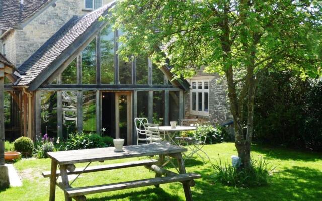 Swan Inn Hotel