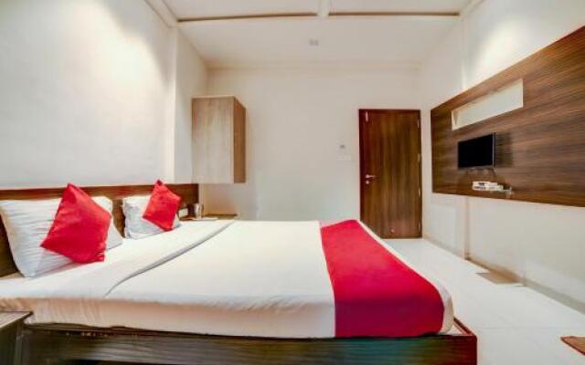 OYO 1647 Hotel Regent