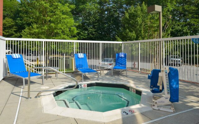 Fairfield Inn & Suites by Marriott White Marsh