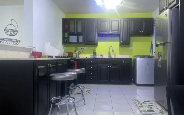 Beautiful 3-bed House in Saint Catherine Portmore