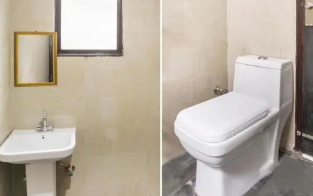 Grandeur Hotel by OYO Rooms