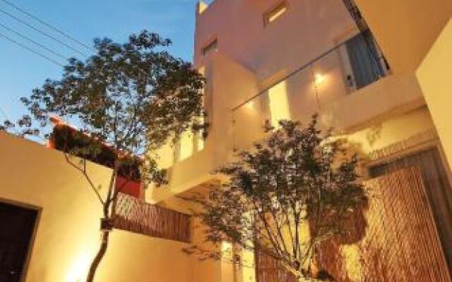J Hotel Resort
