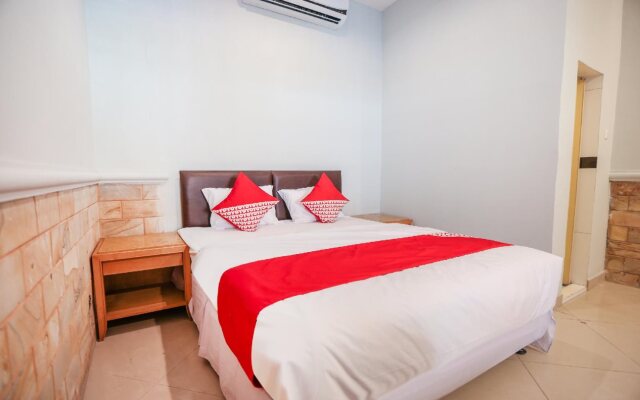 OYO 135 Menteng Guest House