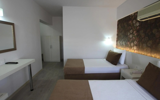 Myra Hotel
