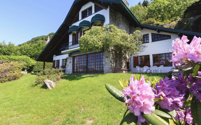 Villa Cinderella 7 CAMERE 13 PAX