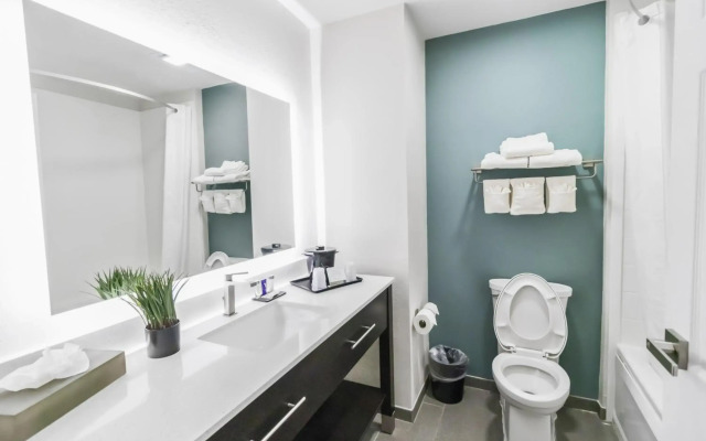 Suburban Studios Brunswick I-95