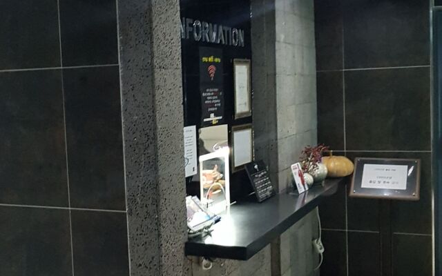 H-AVENUE Hotel Seomyeon Station