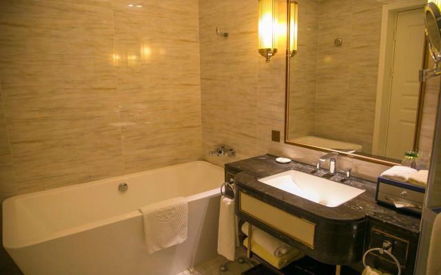 Dayhello International Hotel