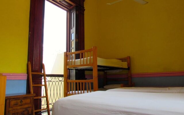 Hostal Zocalo - Hostel