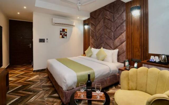 Grand Luxotica By DLS Hotels