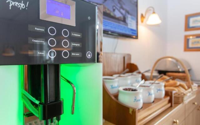 Hotel Pension Pinzgauer Hof