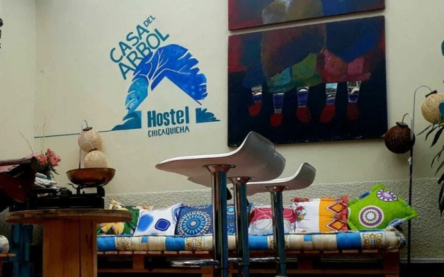 Hostel Casa del Arbol