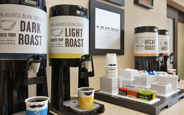 Hampton Inn & Suites Rogers