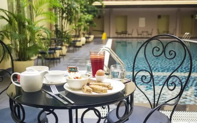 Central Mansions Serviced Apartment