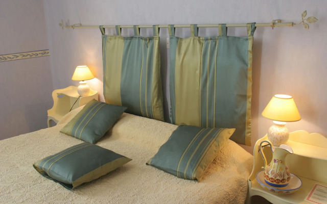 Auberge de Tavel