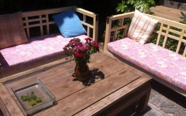 Blossom Hill Inn Lijiang Eminentland