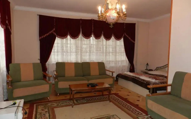 Dzveli Ubani Hotel
