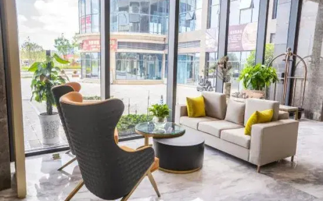Starway Hotel (Chongqing Tongnan Avenue Branch)