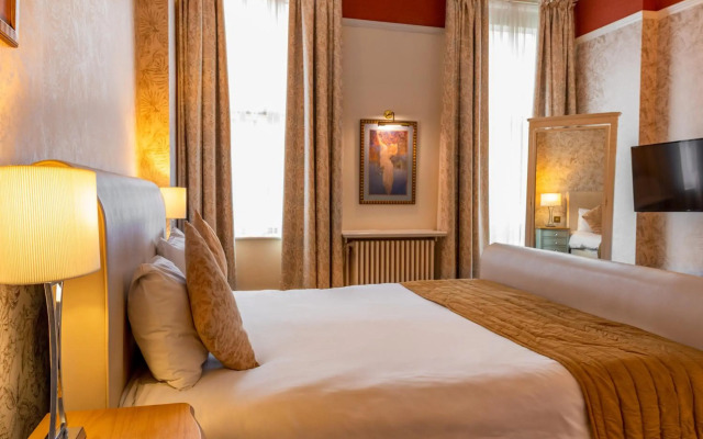 Prince of Wales Hotel