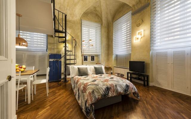 Cool Loft Deluxe by Dante House, Top Location