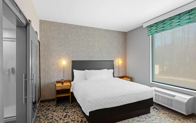 Home2 Suites By Hilton Hendersonville