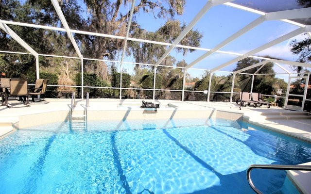 Stylish Pool Close To Withlacoochee Bike Trail 3 Bedroom Home by Redawning