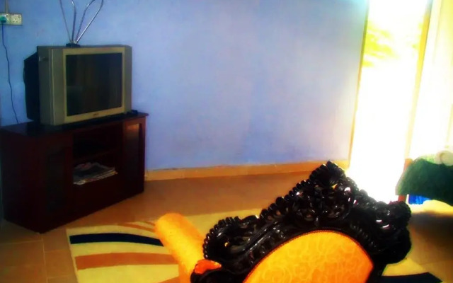 OYO 89419 Riverside Greenery Inn