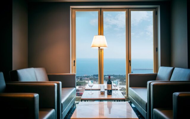 SweetMay Jeju Hotel