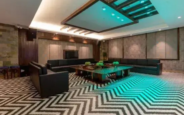 Kunming Jiali Ze Saville Royal Hotel