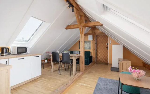 Bright Apartment Kazimierz by Renters