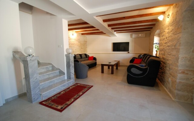 Holiday House Villa Mandy