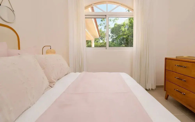 Villa Royale Luxury 4-bedroom Paradise In Sosua
