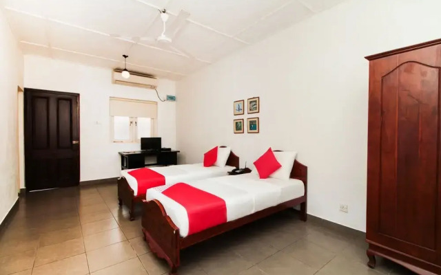 OYO 228 Sea View Apartment