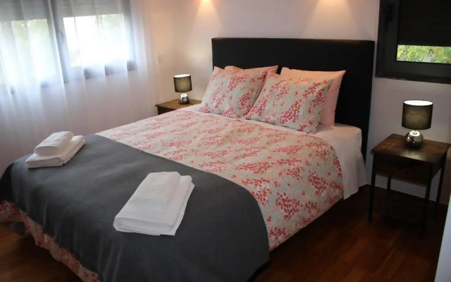 Kate´s place by Lagos Marina