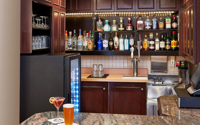 Hilton Garden Inn Valencia Six Flags