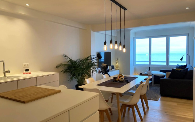 OSKAR luxe appartement op zeedijk met zeezicht