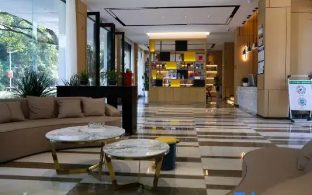 Yingjiang Guanghe Hotel